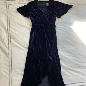 vince camuto velvet wrap dress